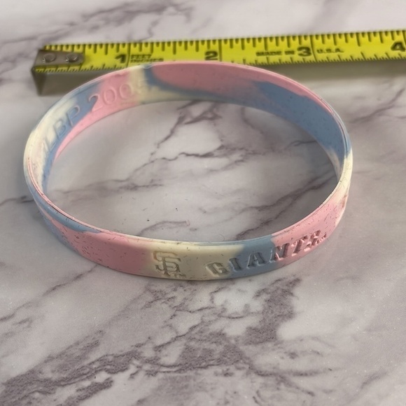 Giants Bracelet - Picture 3 of 5